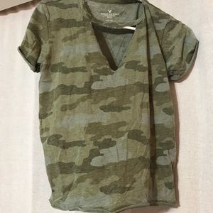 American Eagle Tee with camp design and cutout